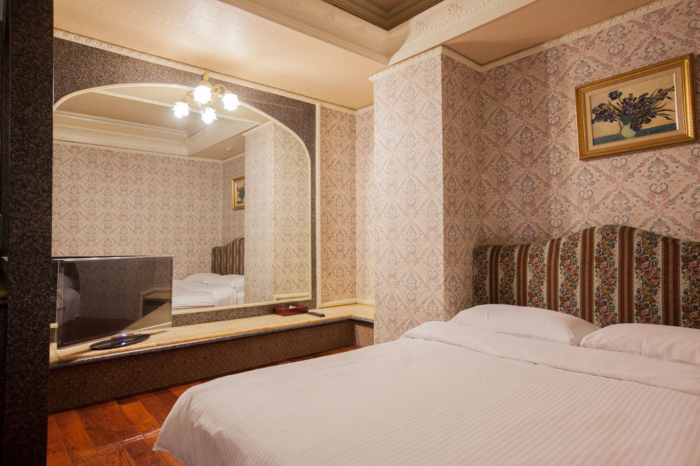 Mila Hotel 타이중 외부 사진