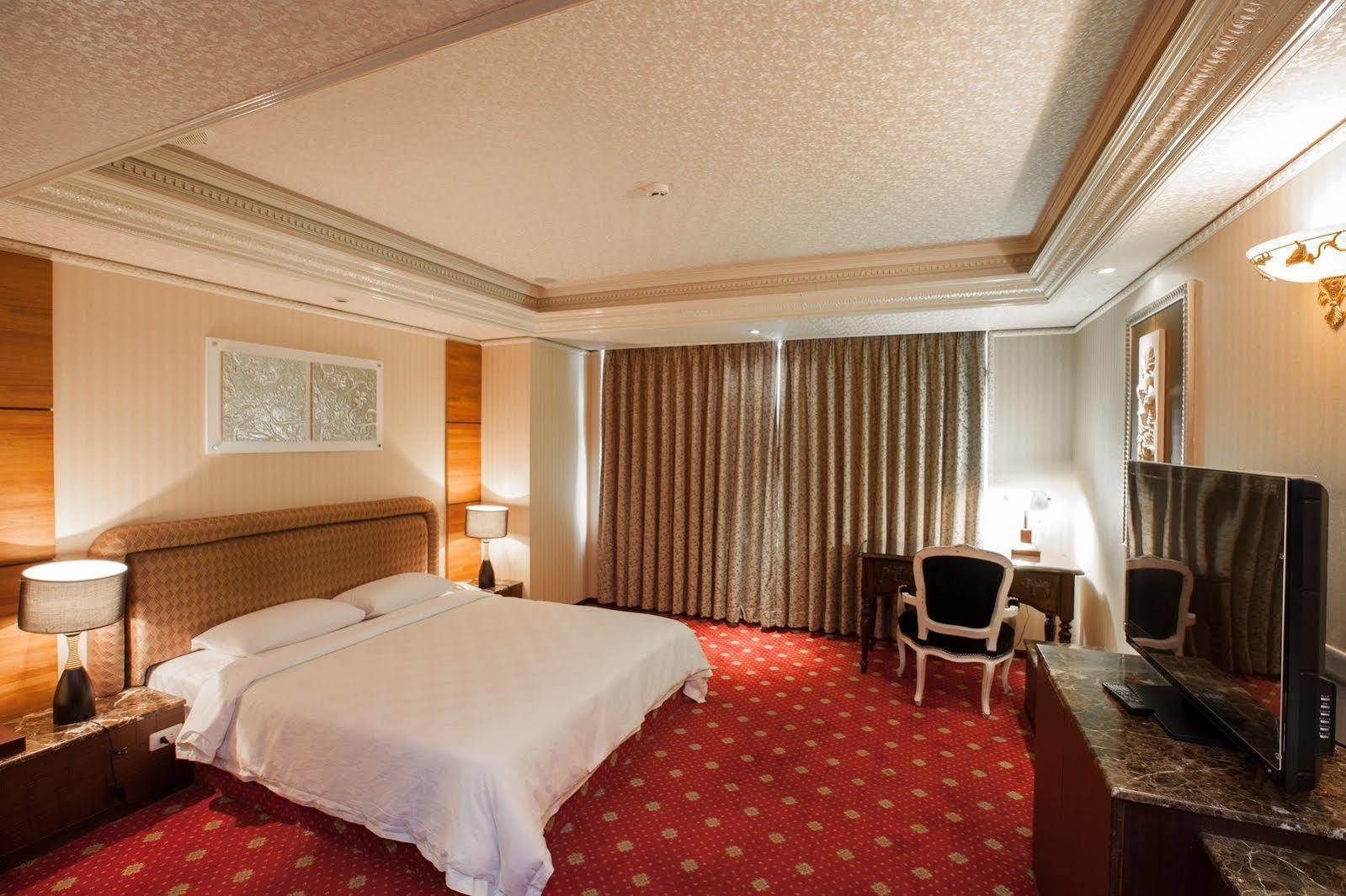 Mila Hotel 타이중 외부 사진