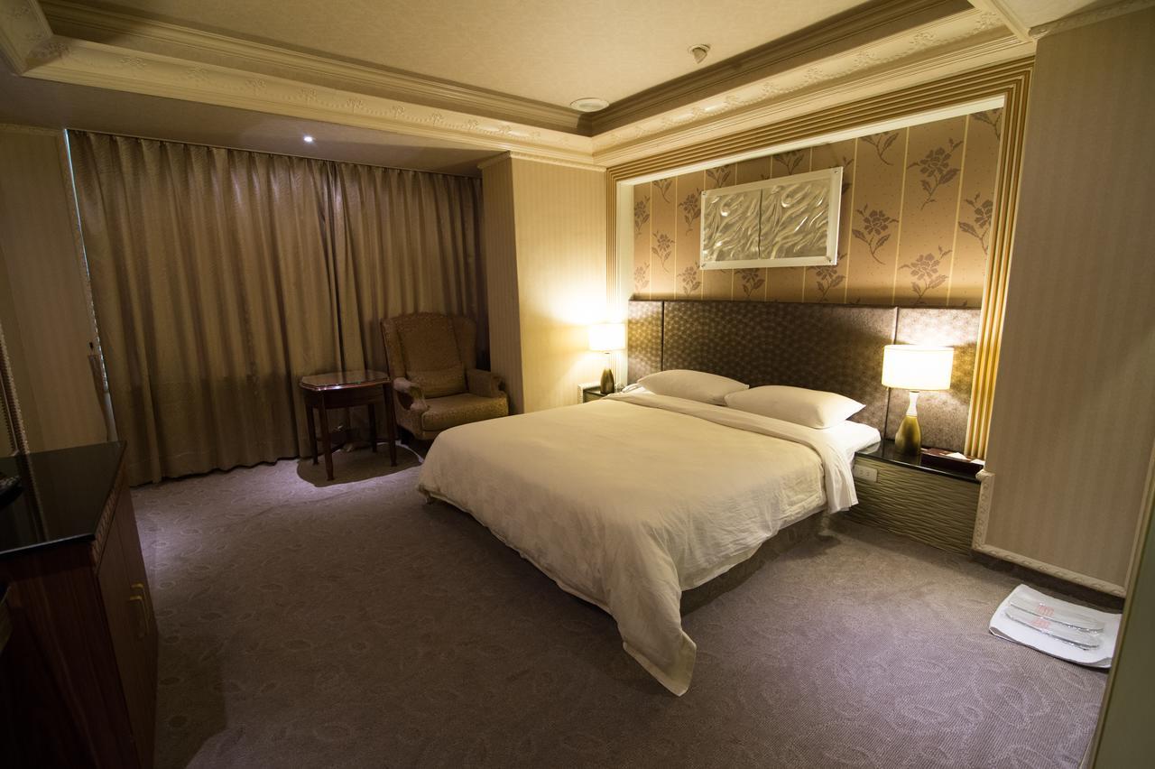 Mila Hotel 타이중 외부 사진