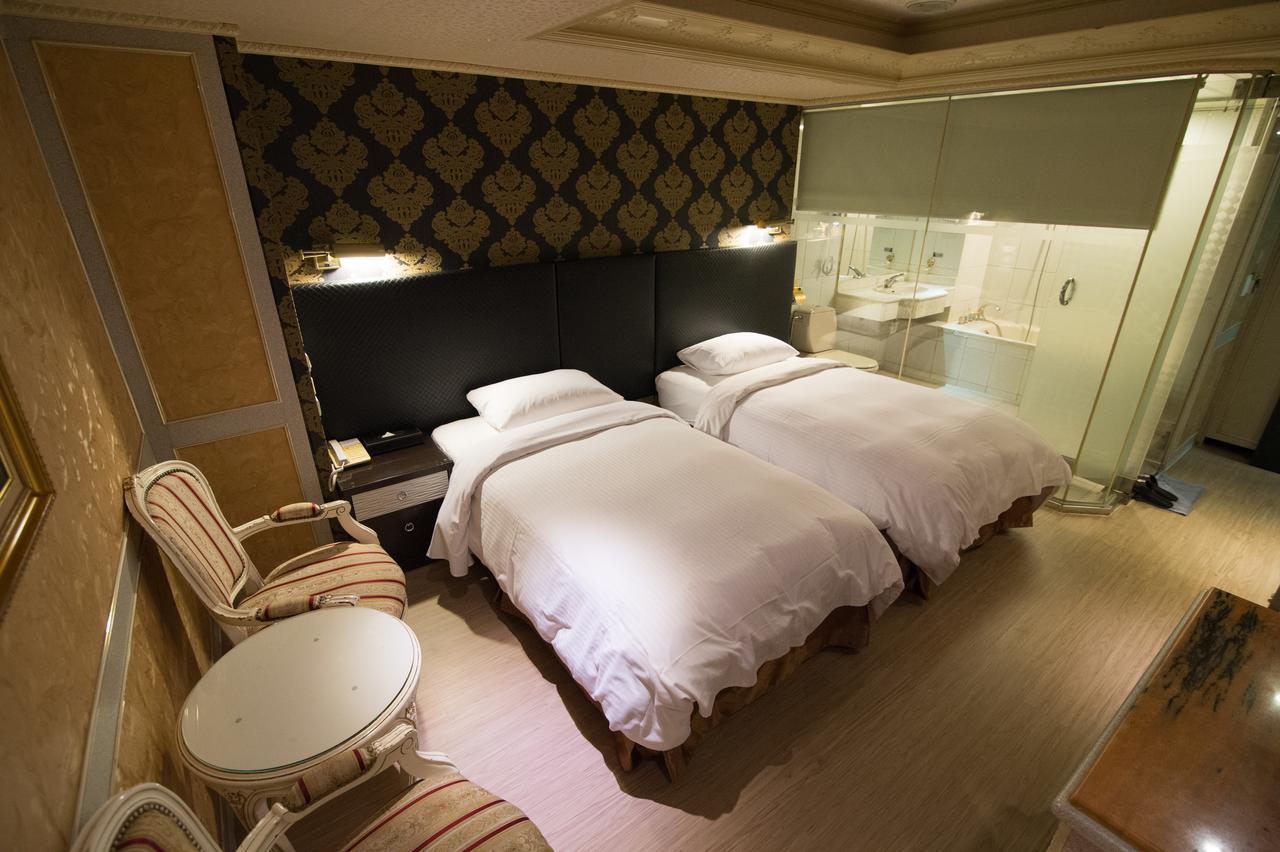 Mila Hotel 타이중 외부 사진