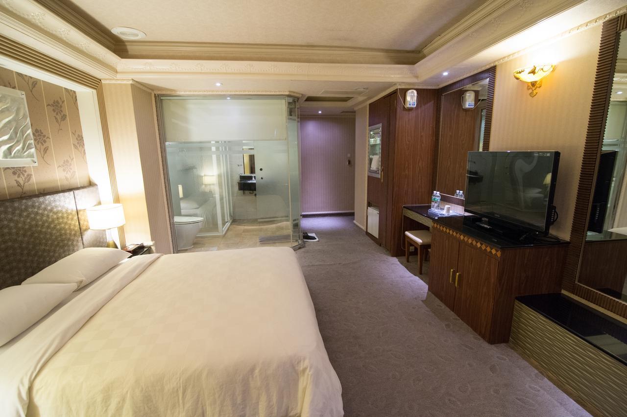 Mila Hotel 타이중 외부 사진